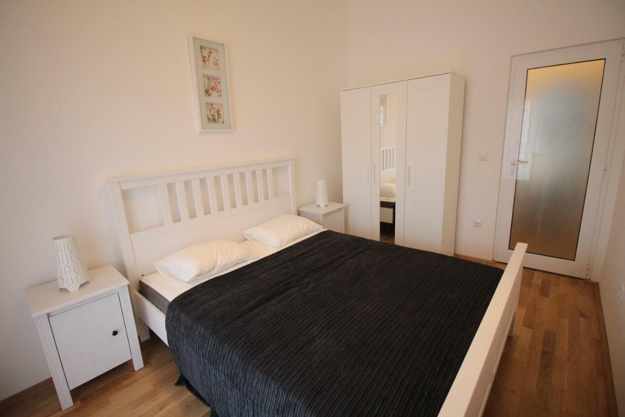 Villa Lux Haus Traù Esterno foto